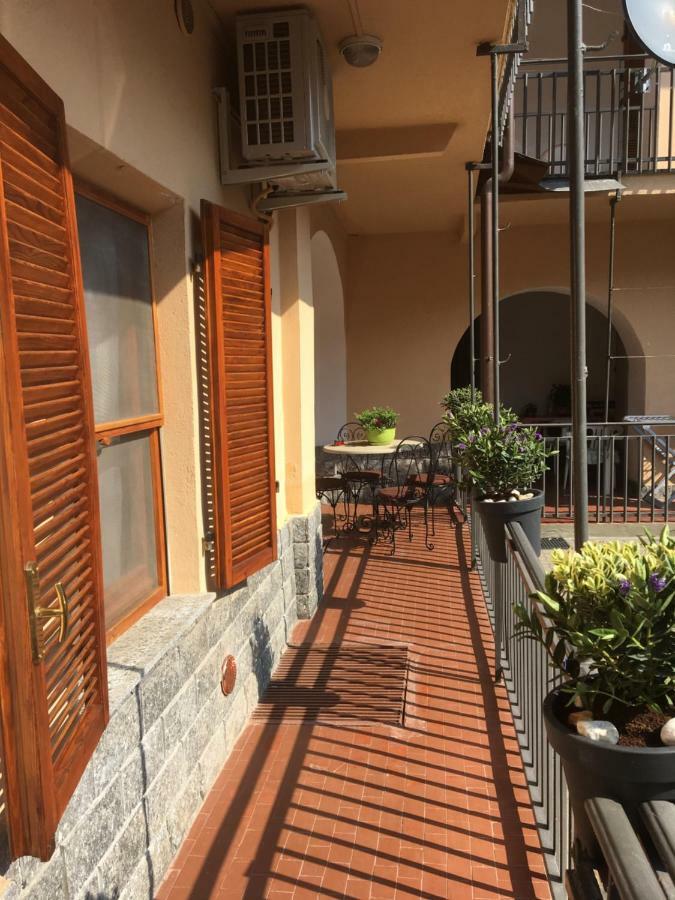 Appartamento - Casa La Botola - Альба Экстерьер фото